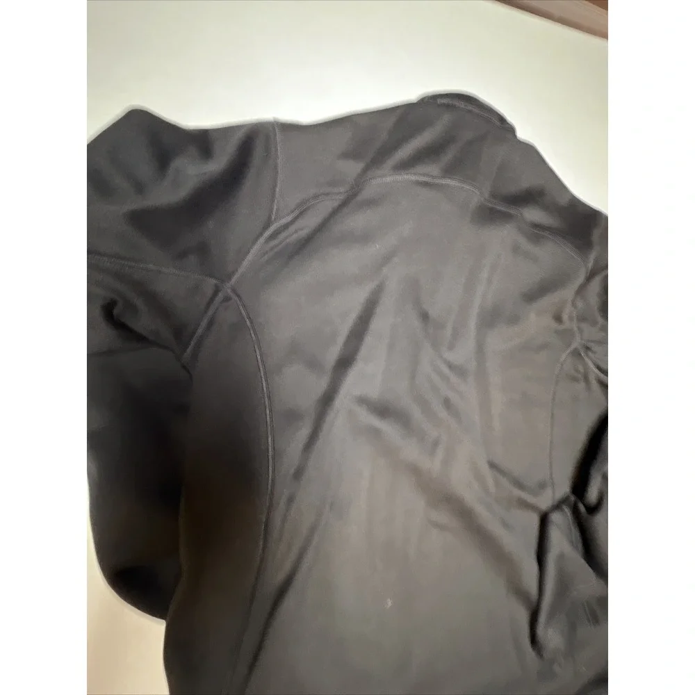 The North Face 1/2 Zip Pullover Open Chest‎ Pocket Men's Medium Black Rn61661